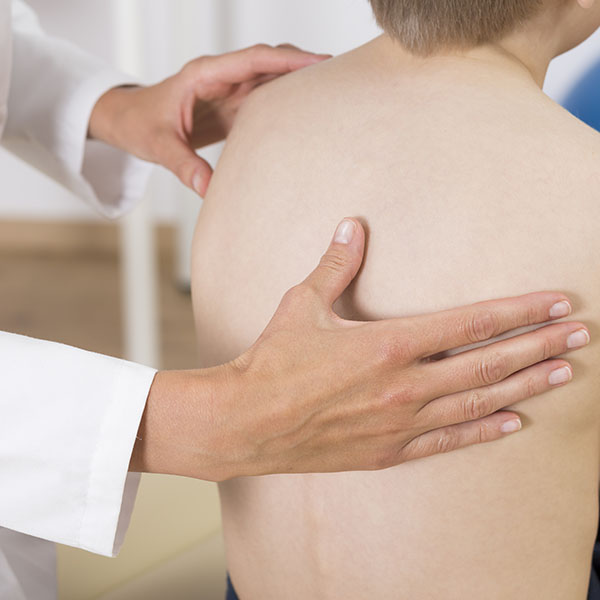 Paediatric scoliosis examination
